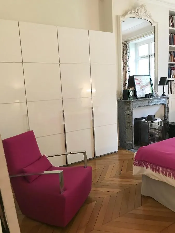 Parc Monceau Bed & Breakfast Paris